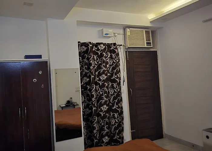 Apartment In New Delhi